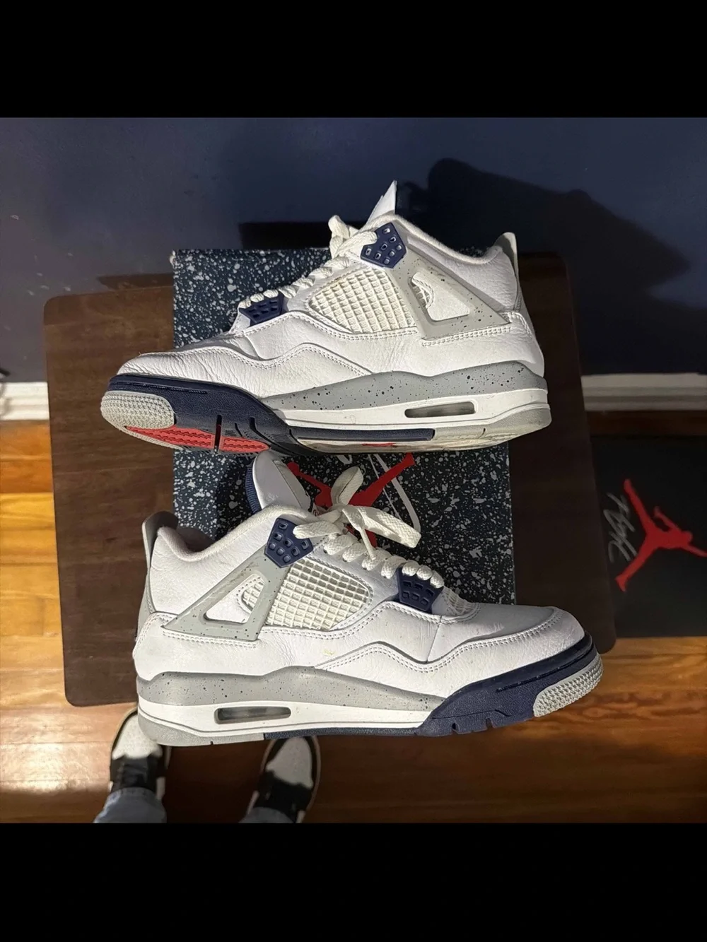 Nike Air Jordan 4 Retro Mens' Shoes - White/Navy